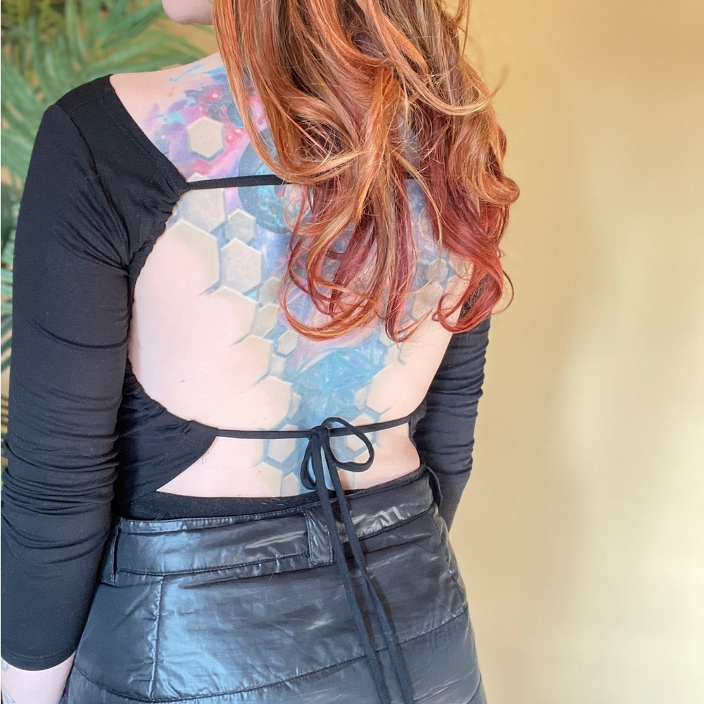 Open Back Top - Picture 3 of 3